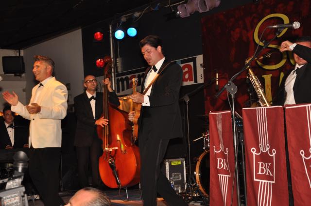 min 2010 08 05 mamamia 180